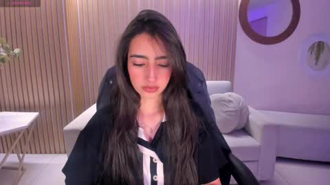 Larisa Smirnov online show from September 23, 4:28 am