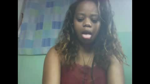 larissa645771 online show from October 20, 5:12 am