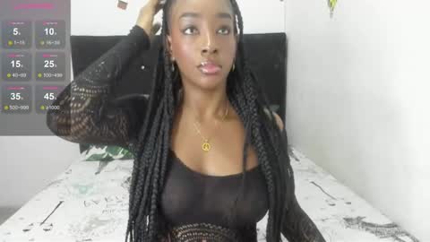  L A R I S S A  online show from December 6, 9:18 pm