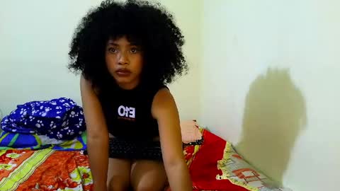 larita_curly online show from May 16, 11:03 pm