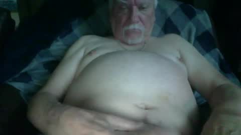 larryw01 online show from July 11, 1:58 pm