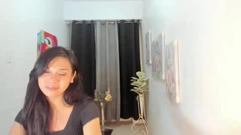 larth online show from April 4, 11:28 am