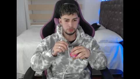 YOUR BABY online show from January 31, 6:02 am