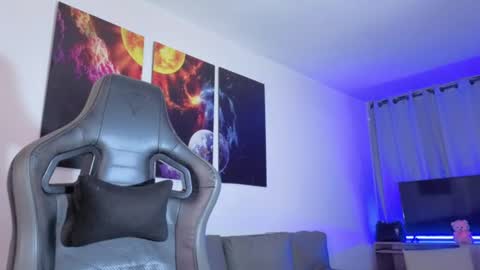 instagramlatin goddessx   im nikoll online show from July 26, 7:06 am