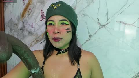 latina_candy01 online show from April 9, 7:30 pm