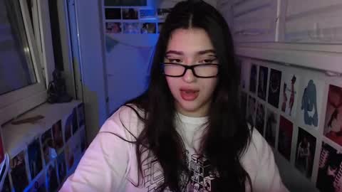 miiiiiiaaaa online show from February 7, 3:02 am