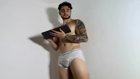 LatinBoyVIP  Colombian online show from June 10, 2:11 am