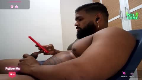 Snapshot of latinhot202423 chatting on March 5, 11:49 pm blackBear online show from March 5, 11:49 pm