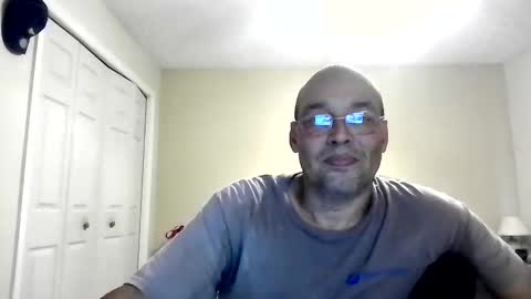 latinoinfla online show from October 19, 7:51 pm