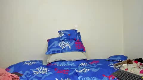 Snapshot of latinsecretfantasy chatting on January 6, 3:19 pm latinsecretfantasy online show from January 6, 3:19 pm