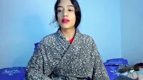 Snapshot of latinsecretfantasy chatting on January 6, 12:13 pm latinsecretfantasy online show from January 6, 12:13 pm