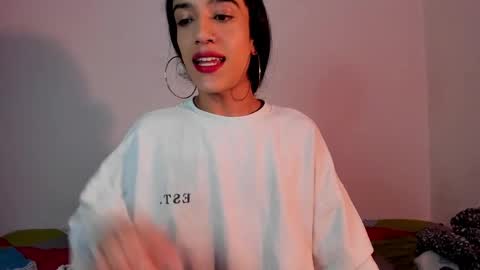 Snapshot of latinsecretfantasy chatting on February 6, 7:02 am latinsecretfantasy online show from February 6, 7:02 am