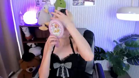 Snapshot of laukyubey1 chatting on September 30, 8:30 pm laukyubey1 online show from September 30, 8:30 pm