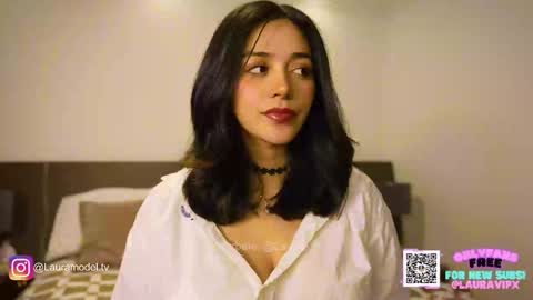 Lauraaaaaa online show from September 25, 11:34 pm