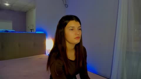 Laura online show from November 13, 7:00 am