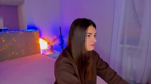 Laura online show from February 4, 7:12 am