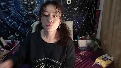 Snapshot of laura_anal_ chatting on February 4, 3:11 am Wen online show from February 4, 3:11 am