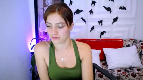 LAURA online show from October 28, 3:24 pm