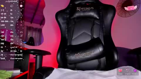 Lura online show from December 17, 12:34 pm