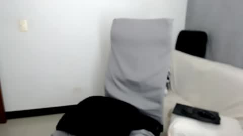 Laura online show from March 5, 12:52 am