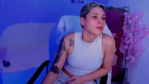 Laura Rose online show from October 28, 10:22 pm