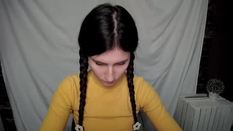 Laura online show from February 16, 8:43 am