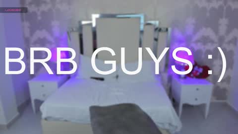 Laura MartinGMT-5 2200-0600 online show from November 13, 2:14 am