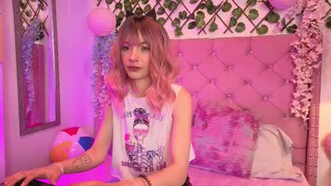 Lauren evans9 online show from December 3, 3:51 am