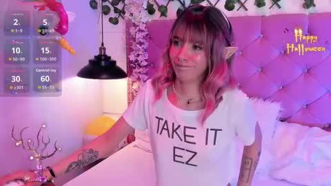 Lauren evans9 online show from October 18, 3:44 am