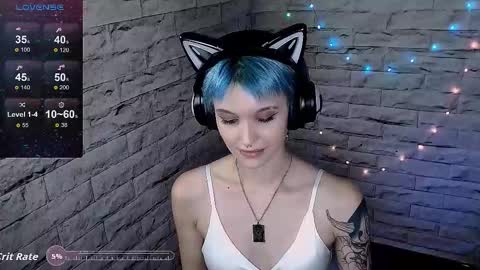 Eva online show from October 31, 6:41 pm