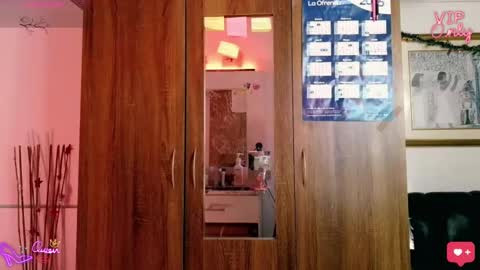 Lauren online show from January 18, 6:44 am