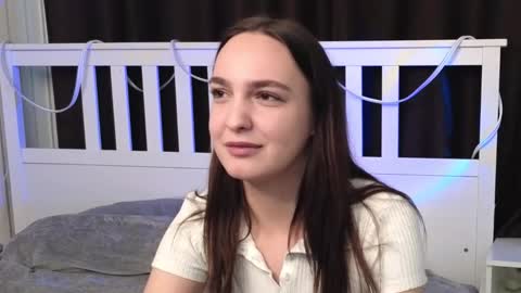 Victoria online show from November 26, 9:39 am