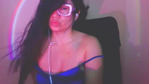 onlyfan laureng7 - 7 laureng2 online show from March 2, 5:08 am