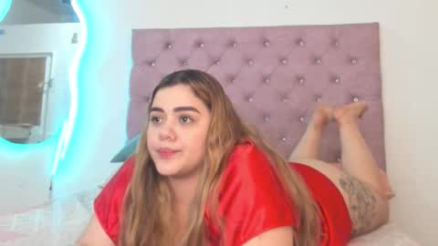 laurenlaine online show from October 20, 9:31 pm