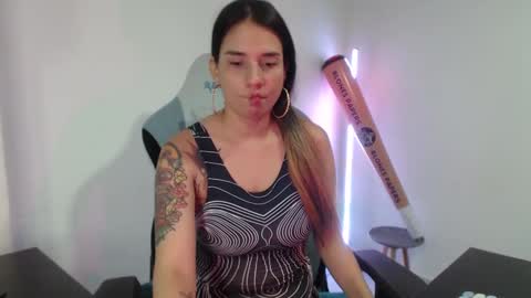 Lauren online show from September 12, 12:01 am