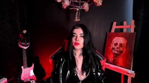 Snapshot of laurenrousexx chatting on January 5, 9:36 pm LAUREN INDEPENDENT MODEL HELP ME REACH 100 LIKES PLS online show from January 5, 9:36 pm