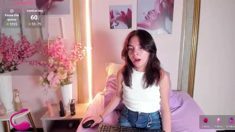 Hanna online show from February 3, 7:07 pm