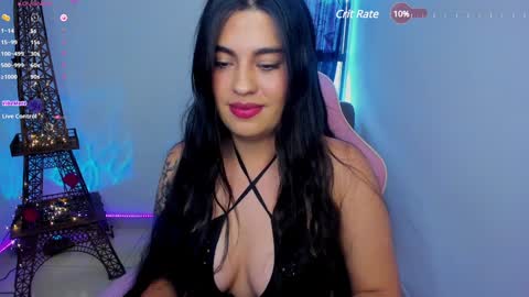 lau online show from February 8, 9:15 pm