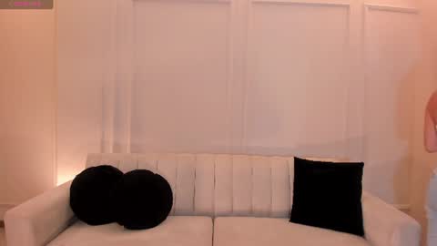 Laurent Rosse  online show from June 30, 7:56 pm
