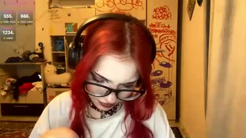 Eva online show from June 3, 10:48 pm