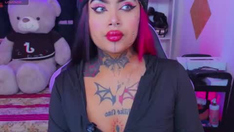 lauri online show from July 30, 3:07 am