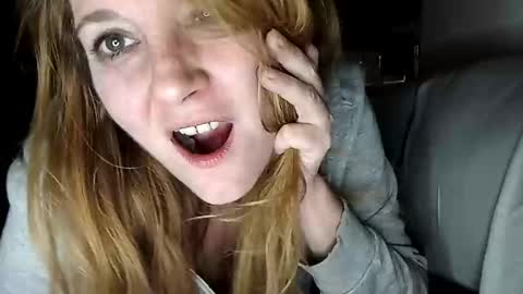 lauriehotxxx online show from February 5, 9:40 pm