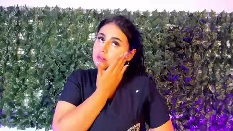  LaurynJeffers  online show from March 21, 11:41 pm