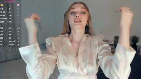Jane online show from July 18, 9:06 pm