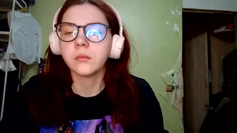 Adeline online show from February 27, 6:28 am