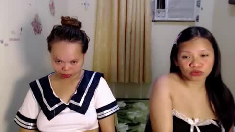 lavvenderr online show from February 23, 6:26 am