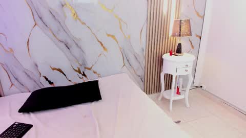 Laxi online show from February 23, 1:57 pm