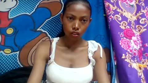 layah157855 online show from July 19, 10:07 am