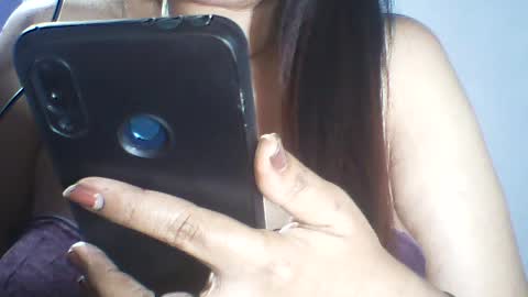 layanah12 online show from June 16, 6:45 pm