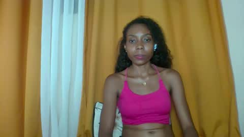 layannek online show from January 9, 6:46 pm